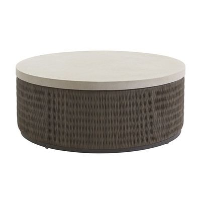 Customizable Modern Outdoor Furniture For Villa Garden And Restaurant Easy Assembly And Low Maintenance